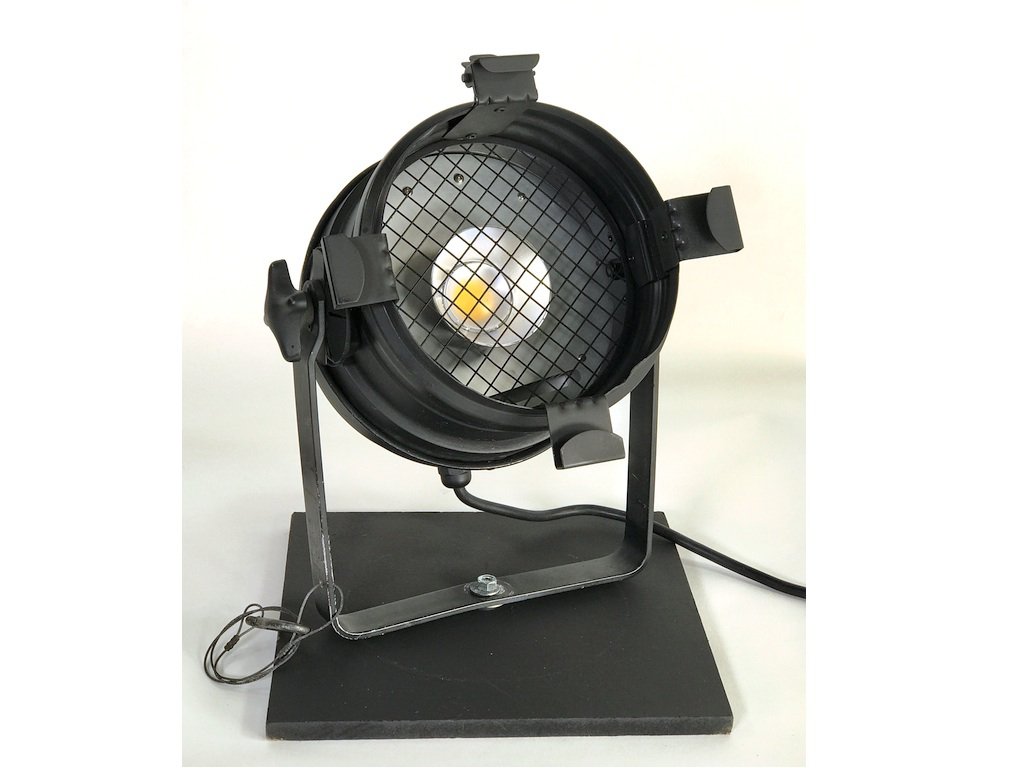 Specifiek tweede Uitleg Review: OnSiteLED LED Retrofit for PAR64 Fixture - Church Production  Magazine