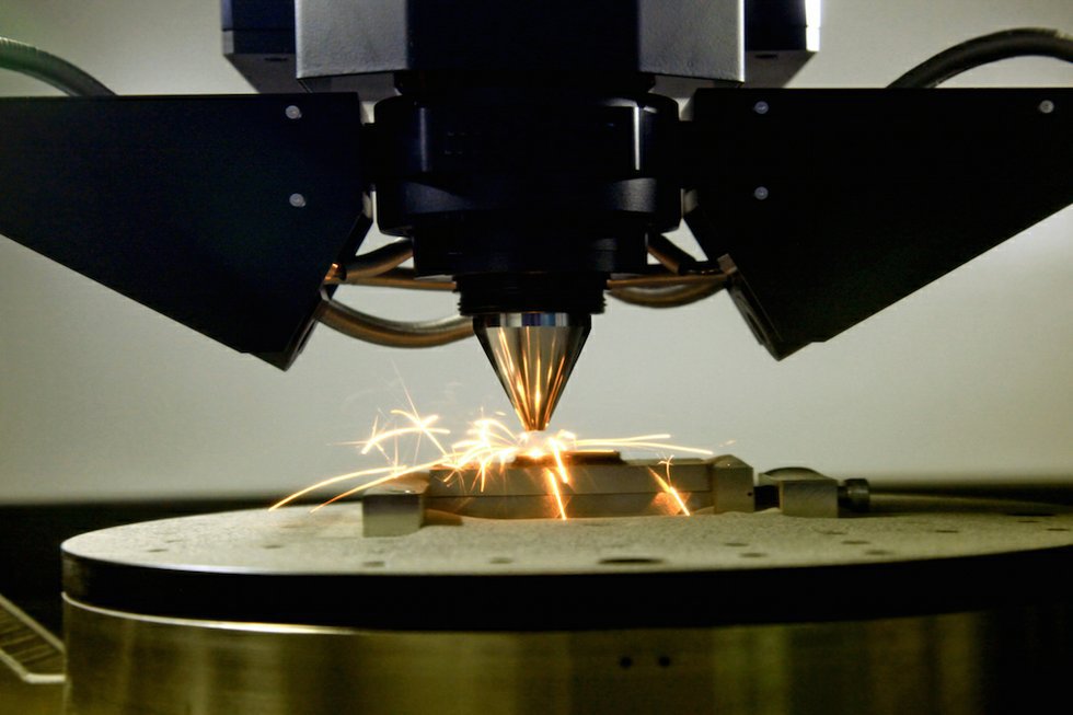 3D printing metal.jpg.jpe