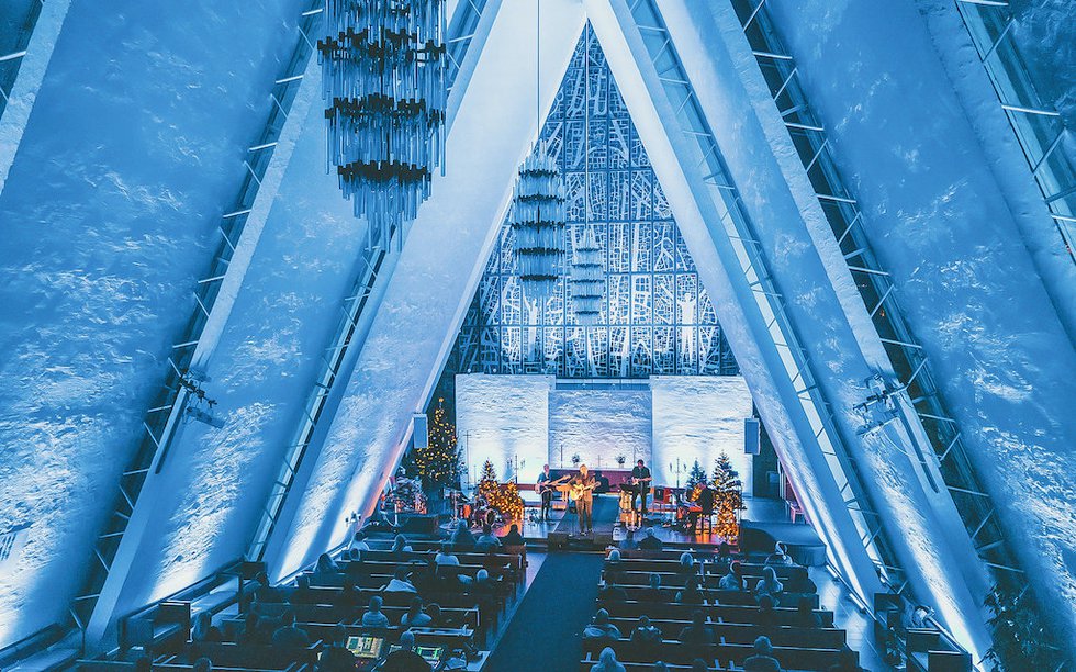 04-Alcons Audio PRESS RELEASE - Alcons Pro-Ribbons Floating in Iconic Arctic Cathedral.jpg
